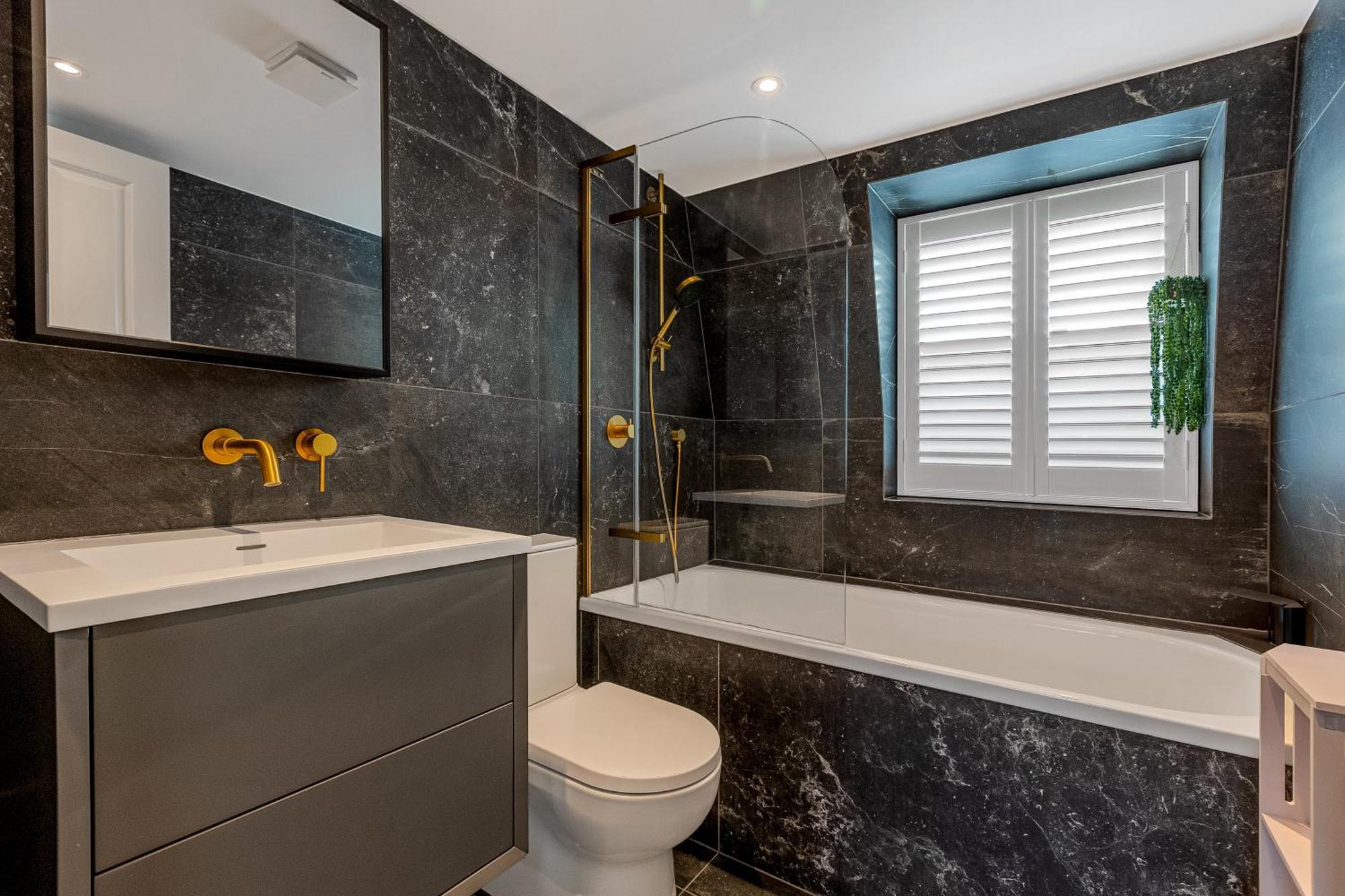 Stylish 3br Mltlv Flat 10min West Kensington St *