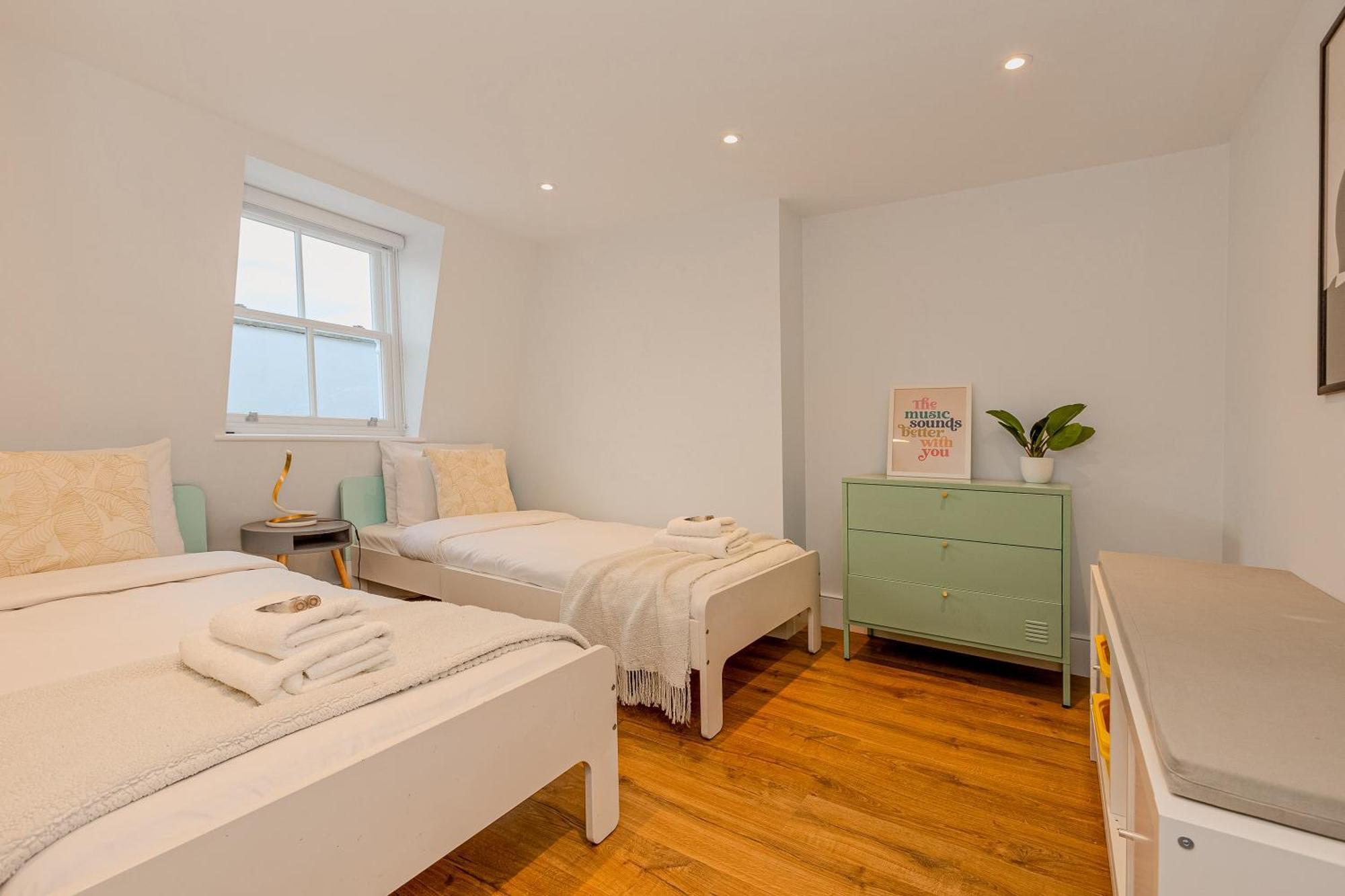 Stylish 3br Mltlv Flat 10min West Kensington St Appartamento Londra