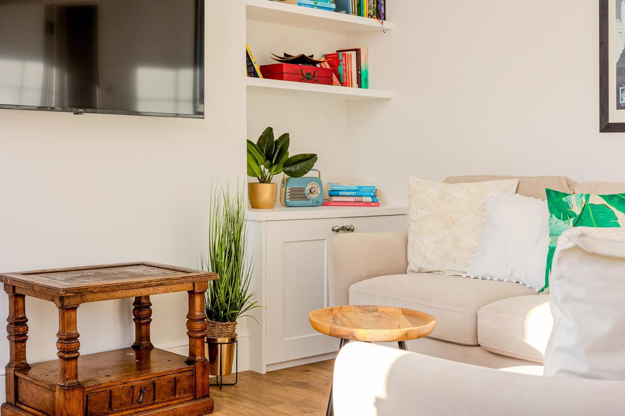 Stylish 3br Mltlv Flat 10min West Kensington St * Londra