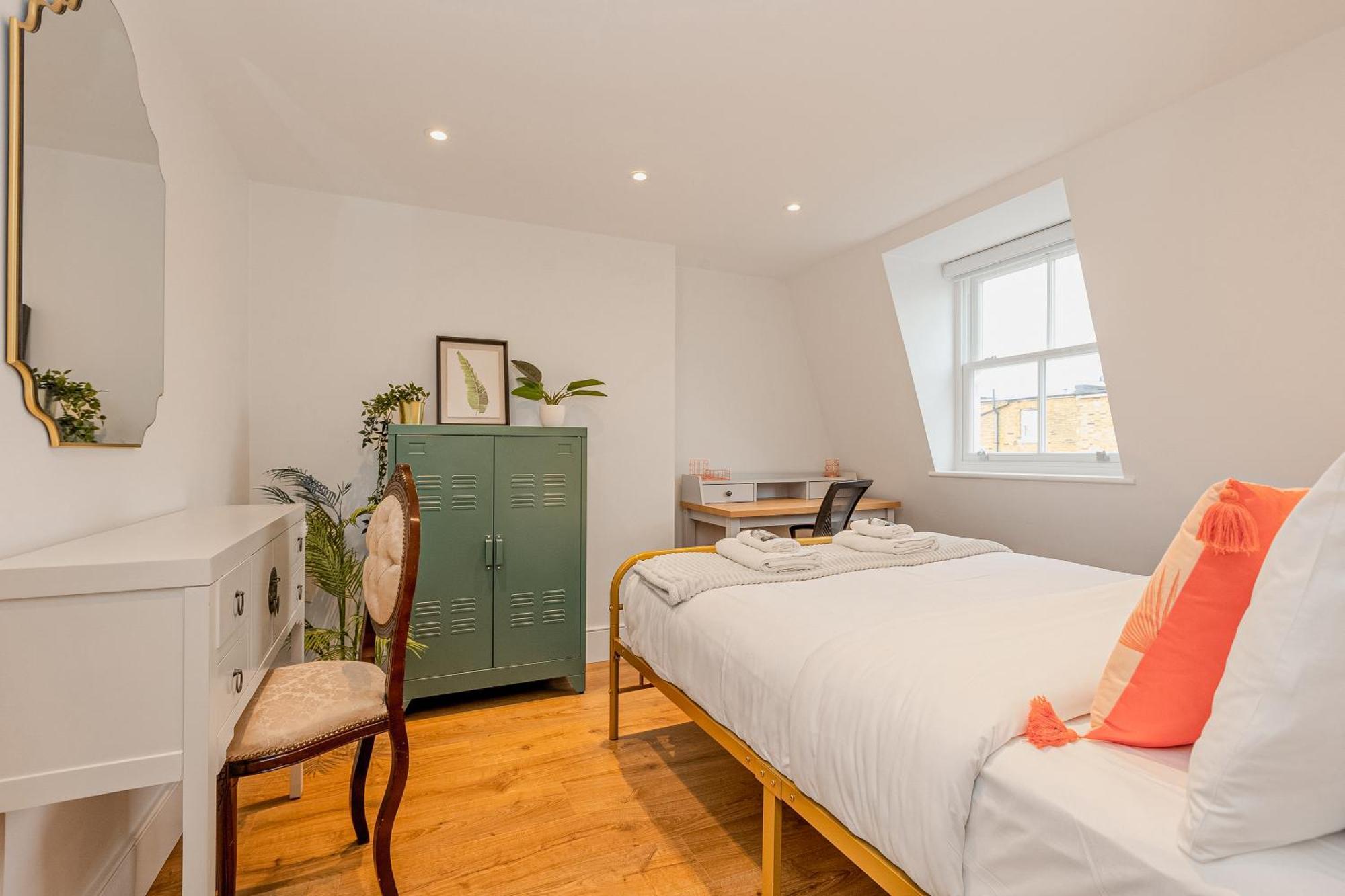 Stylish 3br Mltlv Flat 10min West Kensington St *